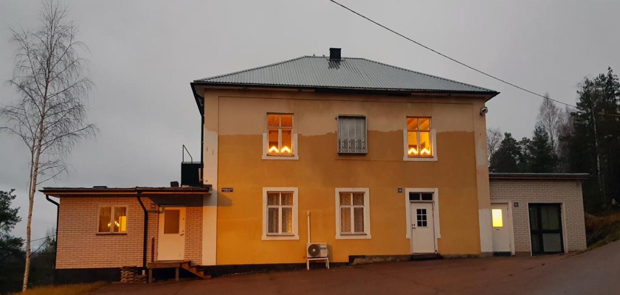 Parkvillan Sunshine Living Condo Koppom Екстер'єр фото