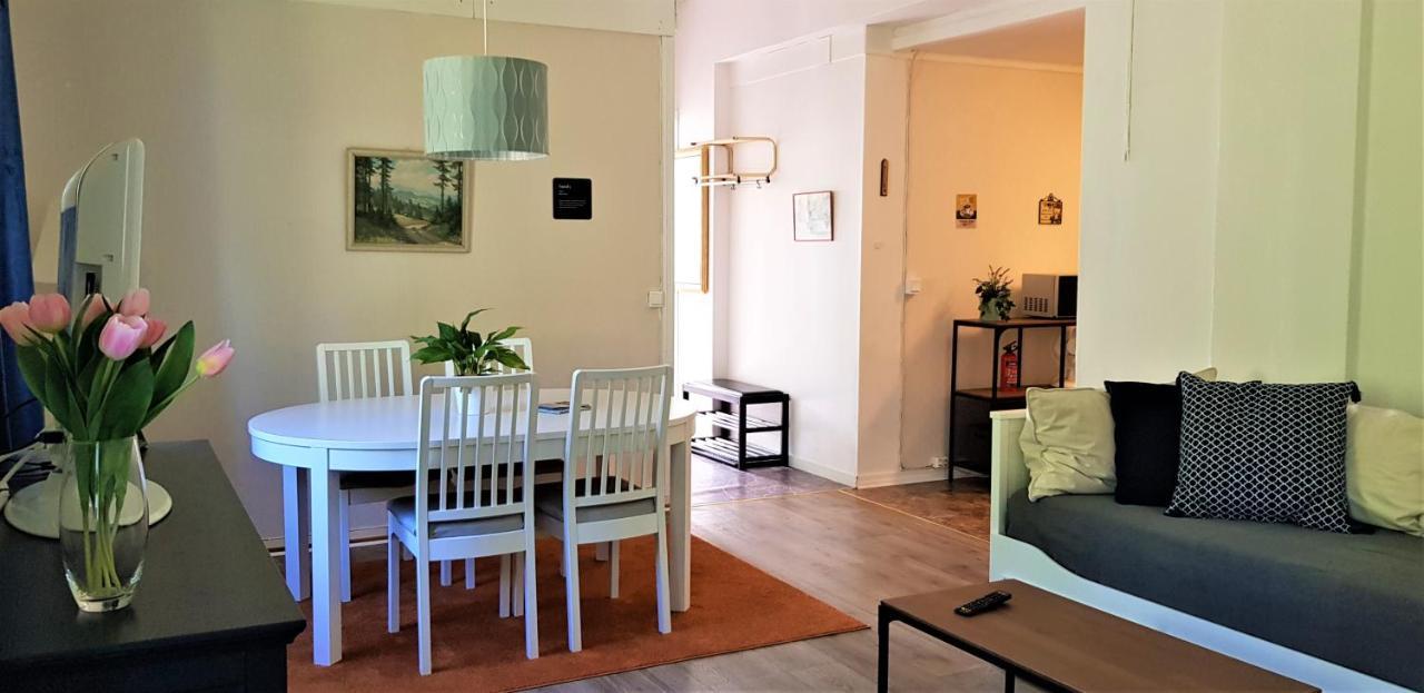 Parkvillan Sunshine Living Condo Koppom Екстер'єр фото